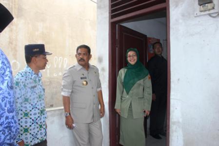Walikota Medan Sidak ke Pustu Tanjung Rejo dan Pasar Pagi